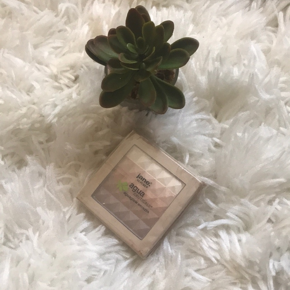 NEW Jane Be Pure Agua Ceuticals AguaGlow Bronzer